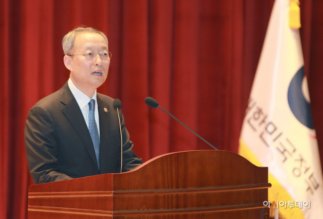 (18.09.21)백운규 산업통상자원부 장관 이임식02