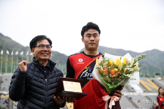 사본 -5692830 (1)