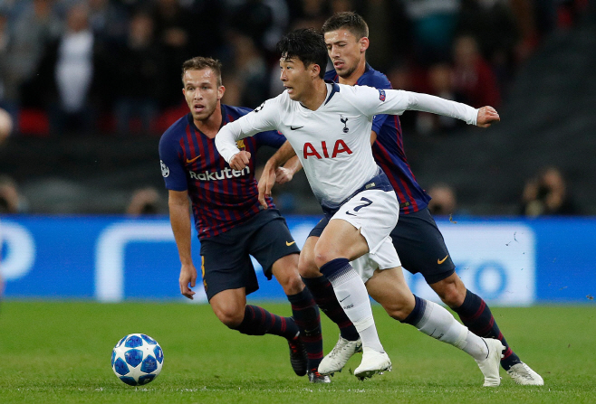 FBL-EUR-C1-TOTTENHAM-BARCELONA <YONHAP NO-1125> (AFP)