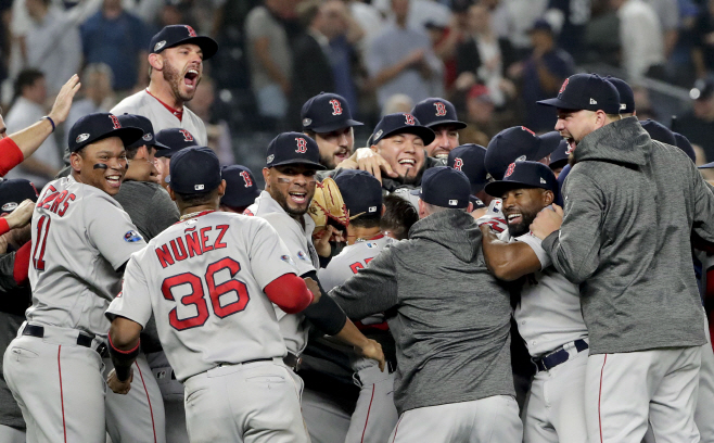 APTOPIX ALDS Red Sox Yankees <YONHAP NO-2694> (AP)