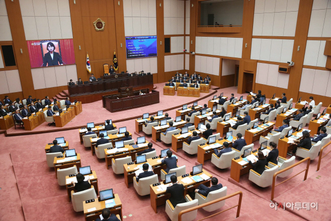 부산시 의회 본회의 모습 2