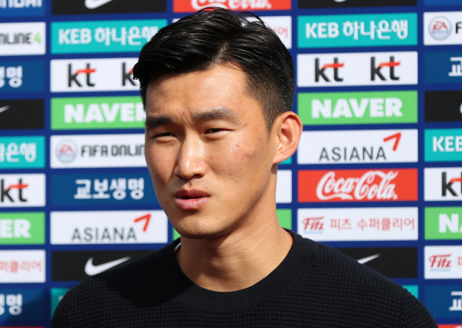 취재진 질문 답하는 장현수<YONHAP NO-3978>