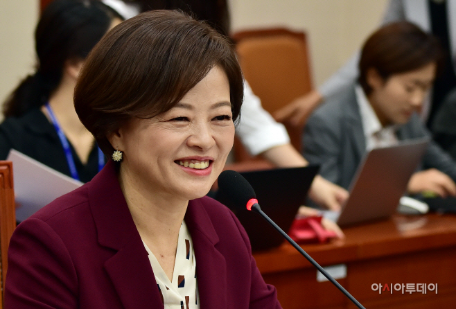 진선미 여성가족부 장관 후보자23