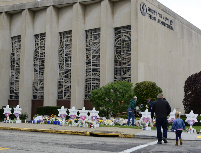 SYNAGOGUE SHOOTING MEMORIAL