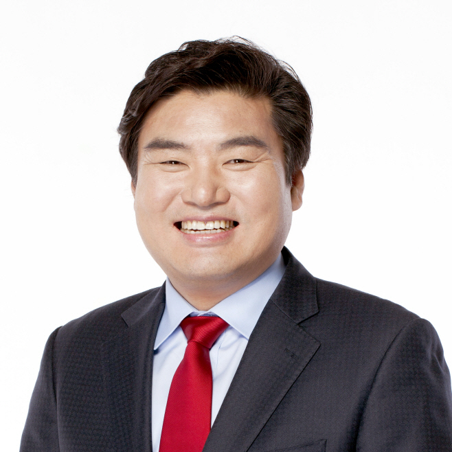 평택 원유철 의원, 평택오산공군기지로 명칭 변경 청원