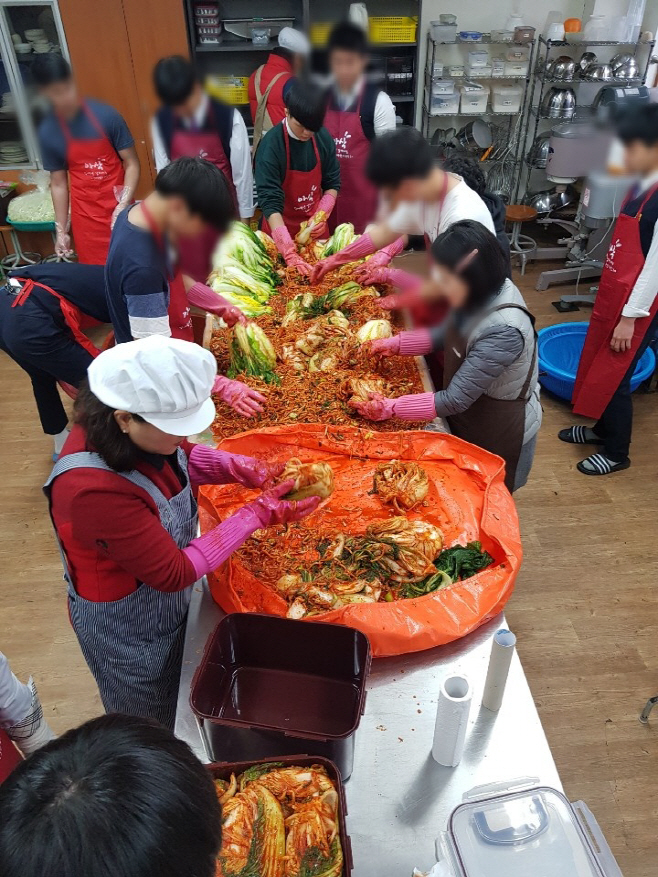 안성고, 김장김치로 지역사회 나눔활동 실천