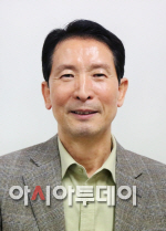 김성태 연세대 명예교수