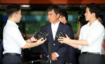 [2018 인물] 국내① '미투' 파문에 벼랑 끝 안희정 전 충남지사