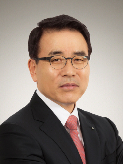 신한금융지주 조용병 회장