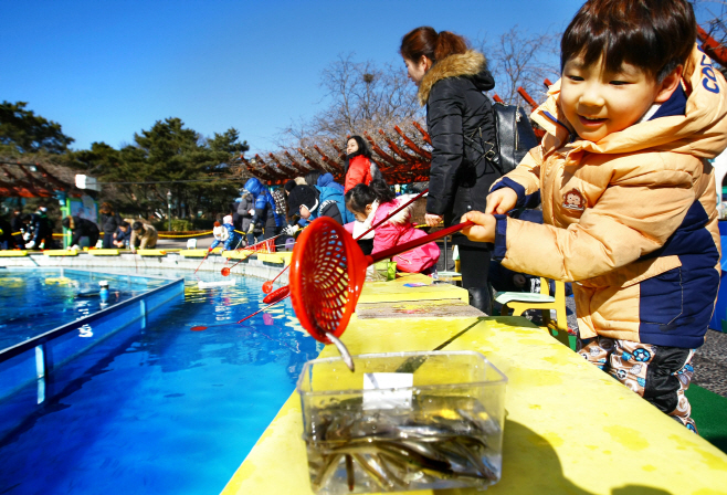 서울랜드 빙어축제_빙어체험