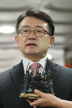 '세월호 유족사찰' 이재수 전 기무사령관 투신 사망