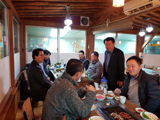 평택시의회, 역대 의장단과 오찬 간담회 가져
