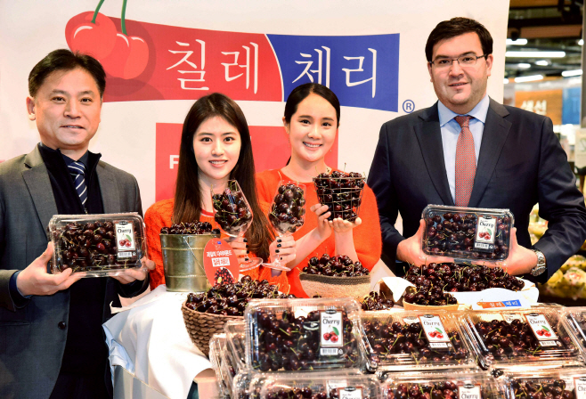 홈플러스_칠레서 들여온 겨울 체리 저렴하게 맛보세요 (1)