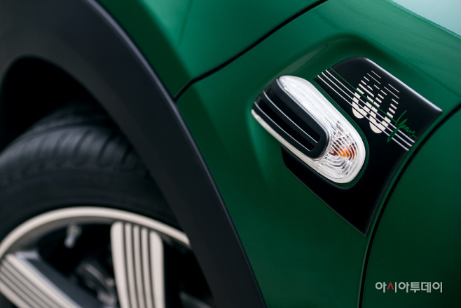 사진-MINI 60주년 에디션 (5)