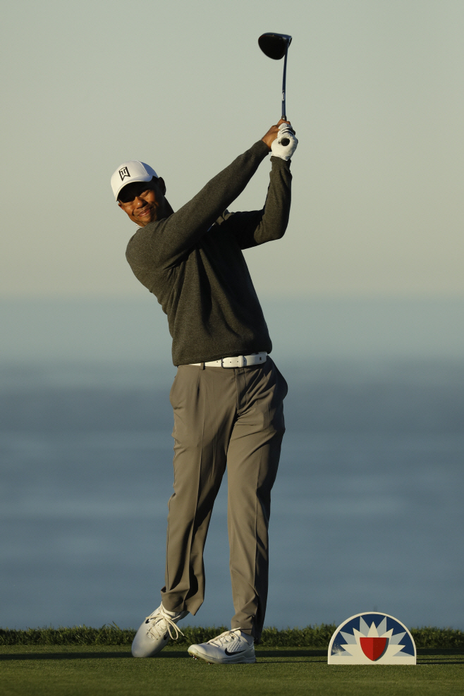 Farmers Insurance Golf <YONHAP NO-0571> (AP)