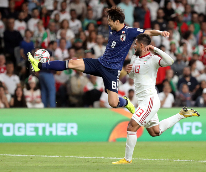SOCCER-ASIANCUP-IRN-JPN/ <YONHAP NO-5368> (REUTERS)