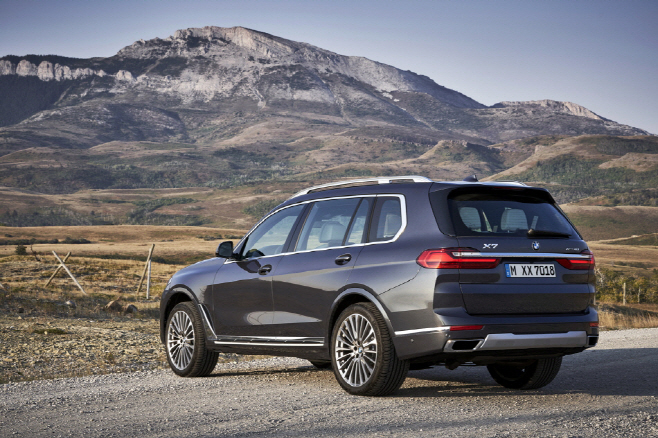 사진-BMW 코리아 플래그십 SAV 뉴 X7 (3)