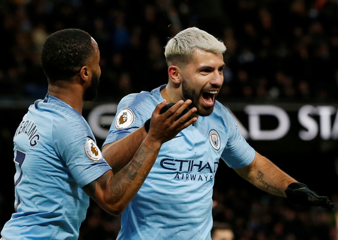 SOCCER-ENGLAND-MCI-ARS/ <YONHAP NO-0253> (REUTERS)