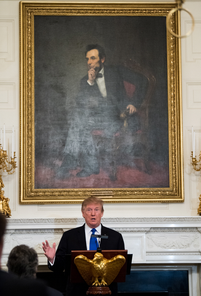 TRUMP GOVERNORS