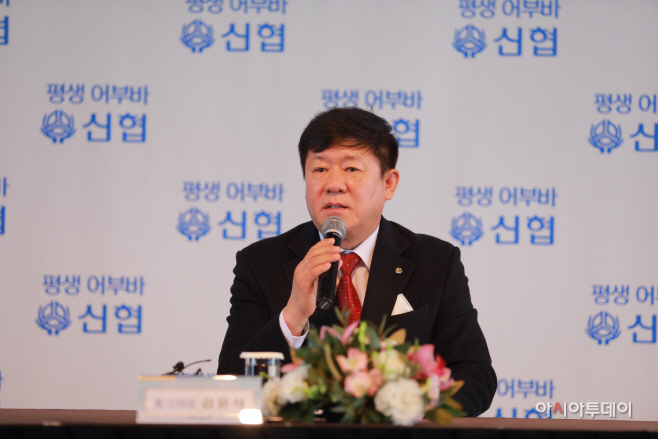 사진3