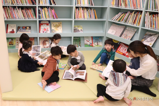 사진3. 포스코대우 어린이집 아동들 (1)