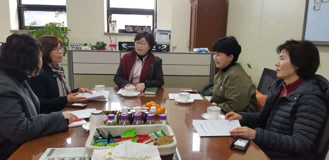 박옥분 판매직 종사자와 조례제정 위한 사전간담회