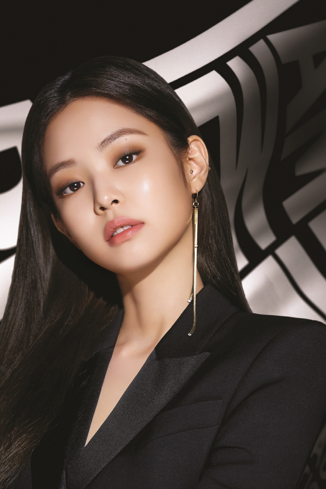 헤라 블랙 파운데이션