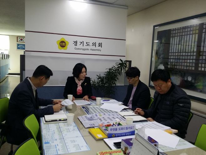 권정선, 원도심 주차난 해소 공영주차장 공간확보 논의