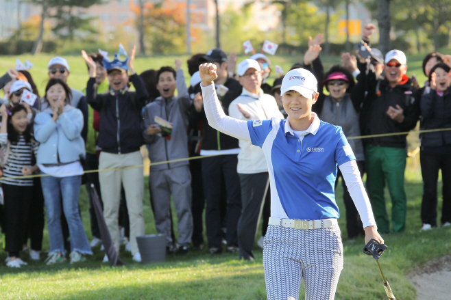 박성현 '오예'<YONHAP NO-2298>