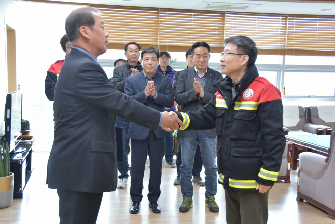 (20190401)산림특별사법경찰 자문관 위촉장 수여 사진