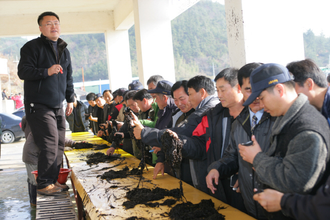 고흥 나로도 수협 위판장