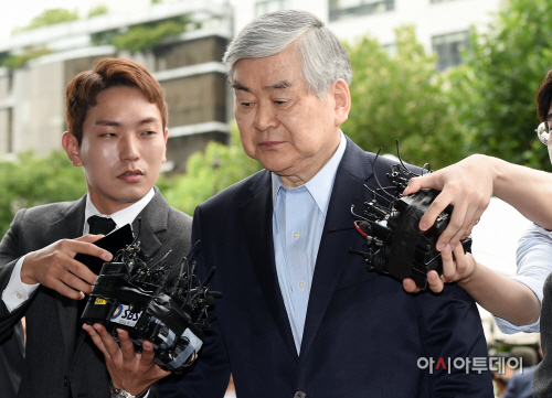 [포토] 조사실로 향하는 조양호