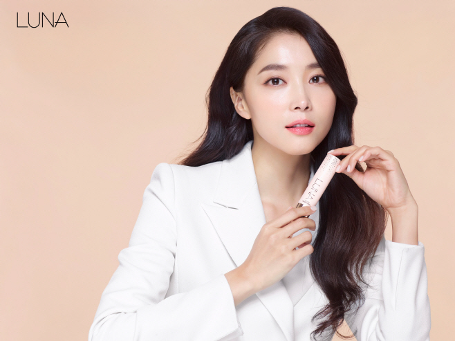 루나 코어 핏 파운데이션