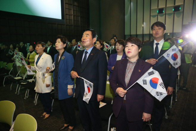수원시의회, 대한민국 임시정부 수립 100주년 기념식 참석