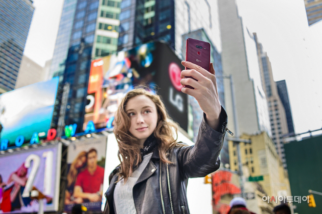LG G8 ThinQ 북미 출시 1