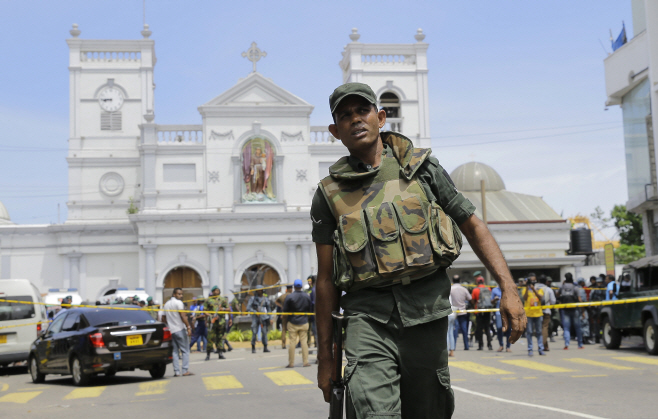 Sri Lanka Church Blasts <YONHAP NO-2820> (AP)