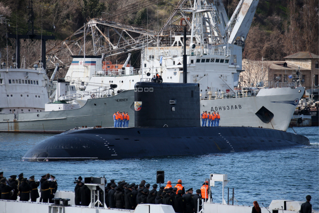 Russia's Veliky Novgorod submarine arrives in Sevastopol for the first time
