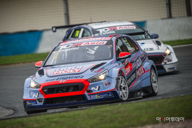 사진2)TCR 아시아 주하이전 i30 N TCR 우승