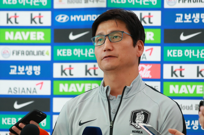 정정용 U-20 감독 '어게인 1983'을 위하여<YONHAP NO-2042>