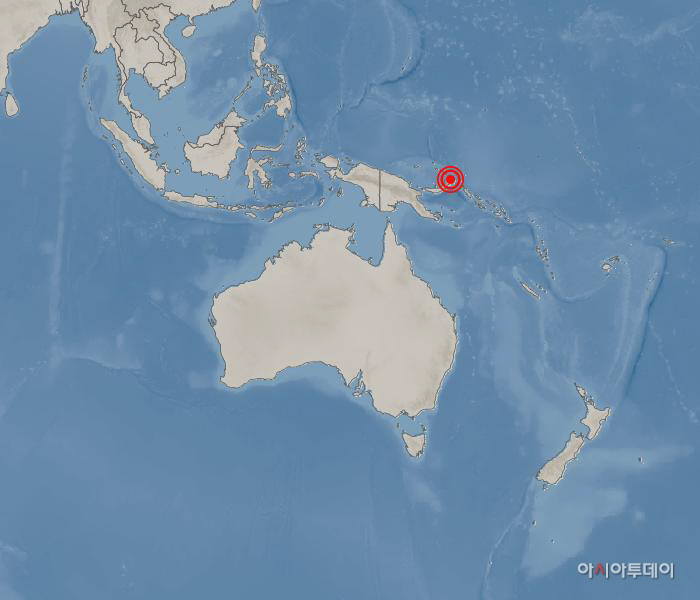 파푸아아뉴기니 코코포 동북동쪽 28km 해역서 규모 7.7 지진