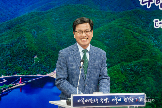 김돈곤 청양군수 5월 정례브리핑 2