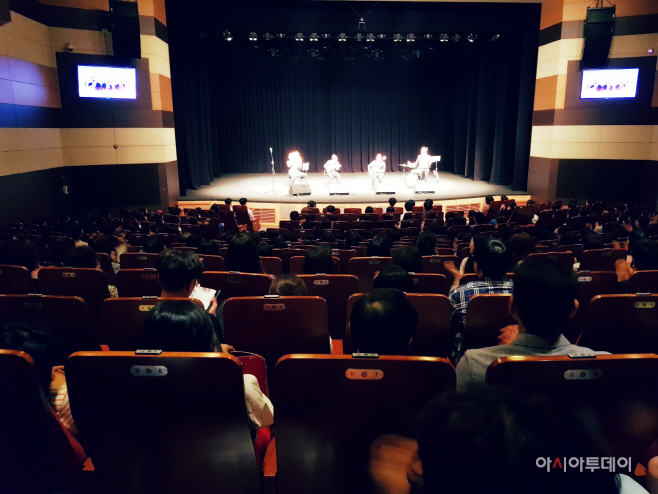 이천교육지원청, 제1회 인문학 콘서트 성황리 개최