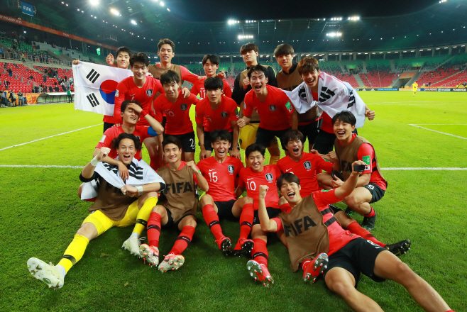 한국 U-20 '청춘'의 16강행<YONHAP NO-0912>