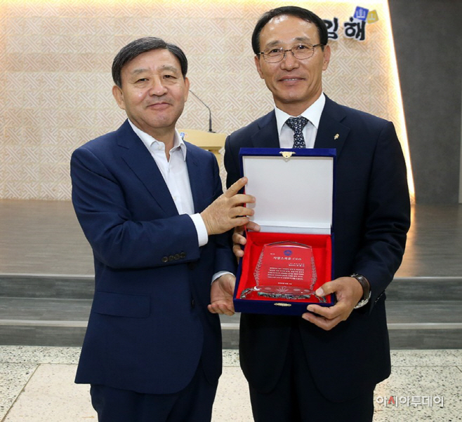 이달