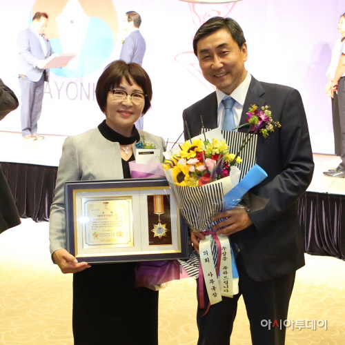기초자치의정대상 수상 보도사진 1