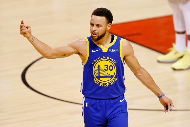BASKETBALL-NBA-TOR-GSW/ <YONHAP NO-2434> (USA TODAY Sports)