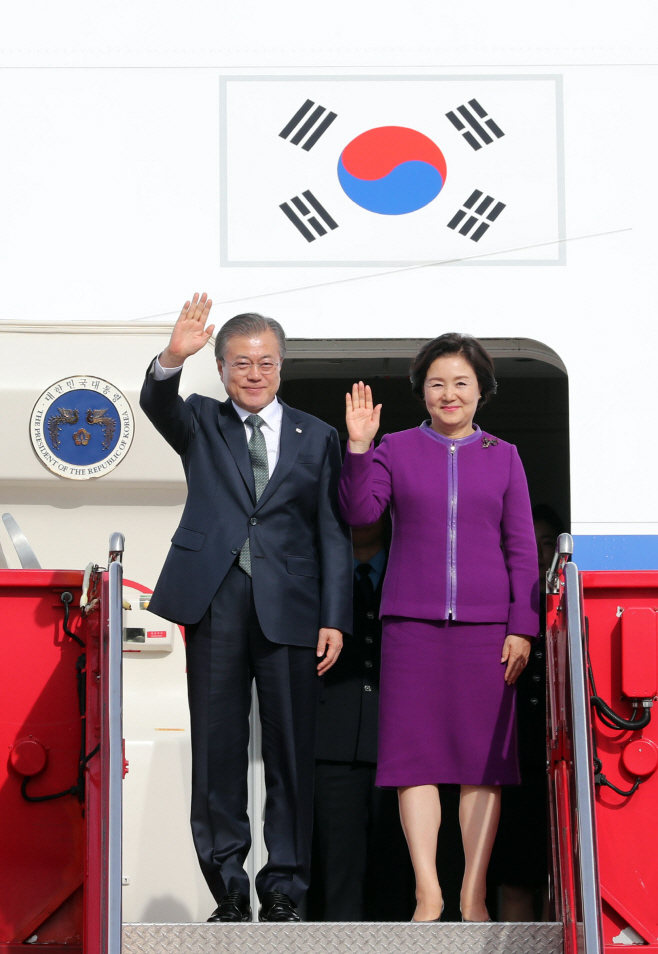 문 대통령, 노르웨이 도착