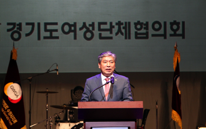 송한준 의장, 경기여성대회 기념식 참석