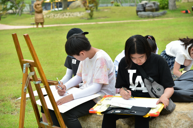 청송군, 객주문학관 글짓기 및 그림그리기 대회 개최) (2)