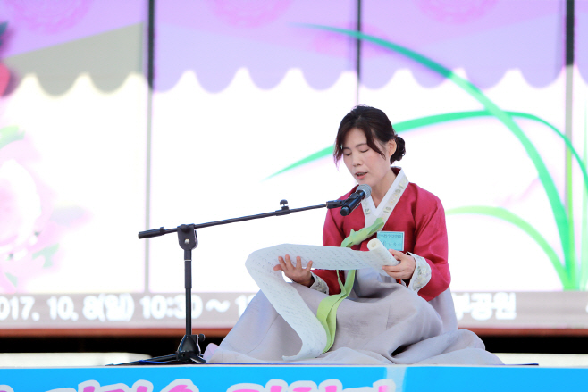 8-0708_조선_여인들의_목소리,내방가사경창대회)